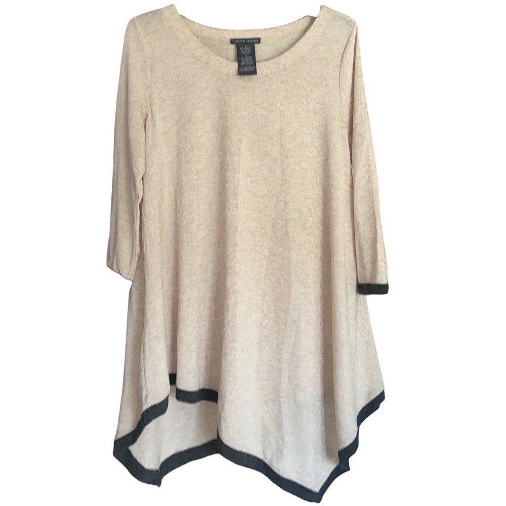 Chelsea & Theodore I Women’s Asymmetrical 3/4 Sleeve Flowy Blouse Size Medium